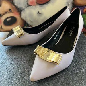 TIMOTHY & CO. light purple metal accent bow 1.5" low heel _7.5